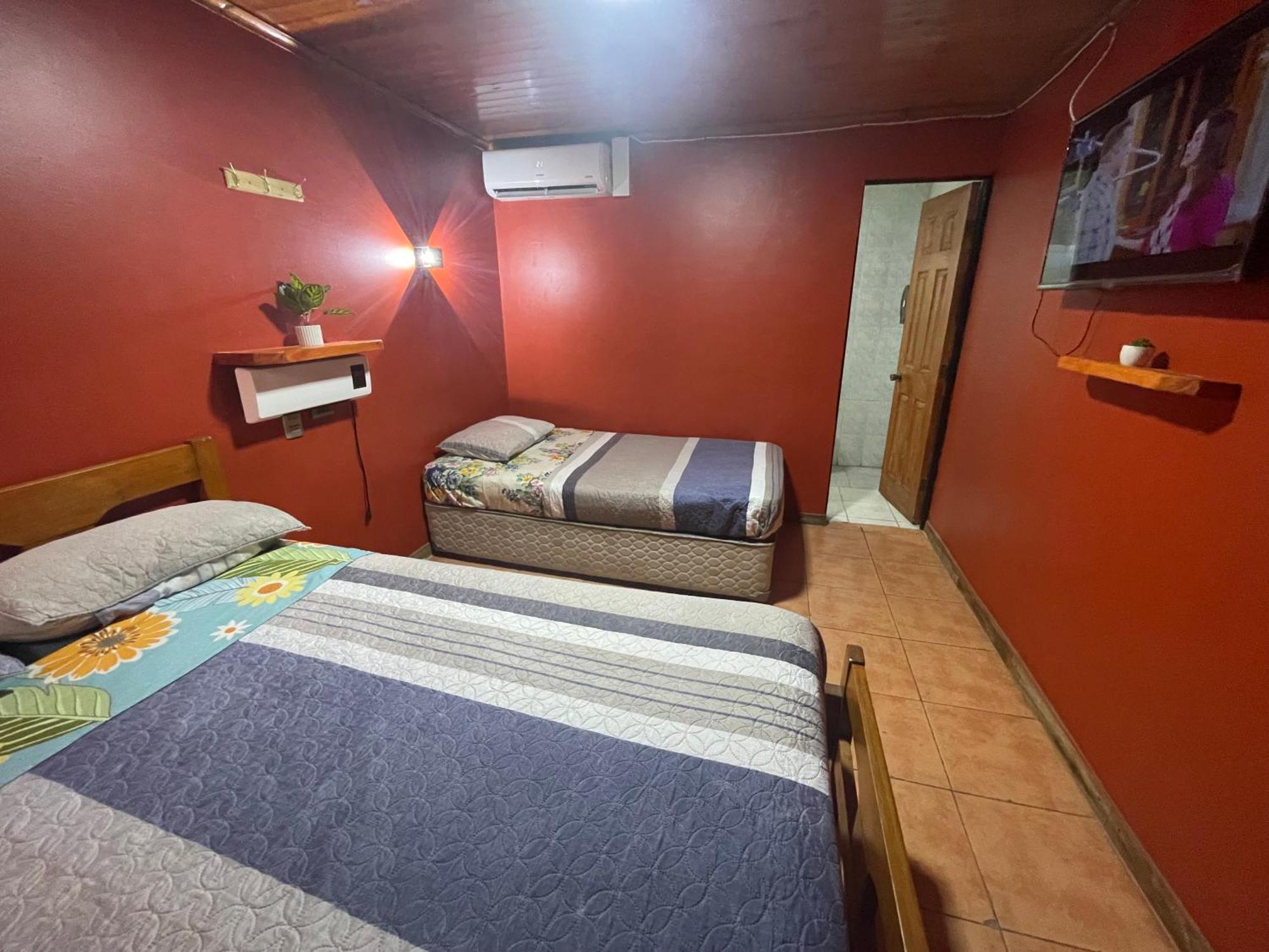 Residencial Don Santiago Panzió Talca  Kültér fotó